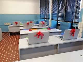Lissone - Scuola Tasso, inaugurata la nuova aula di informatica