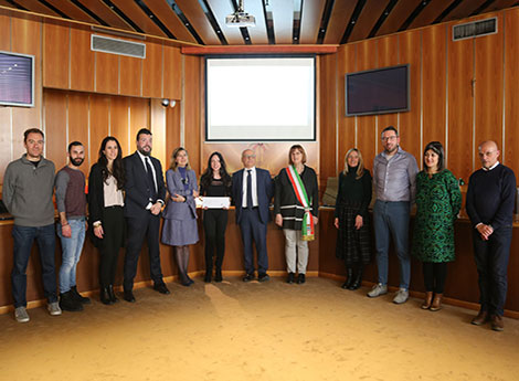 foto premiazione immagine logo Forum Donna