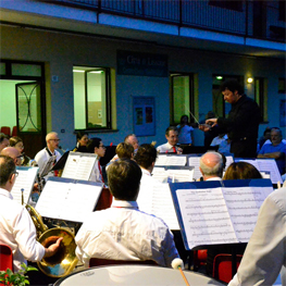 Musica in villa, in piazza e nei cortili