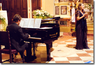 Lissone - Foto ALINE BONASIO che canta