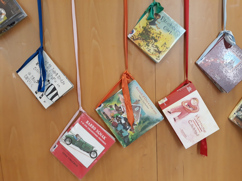 Guardare con le mani e toccare con gli occhi 2018