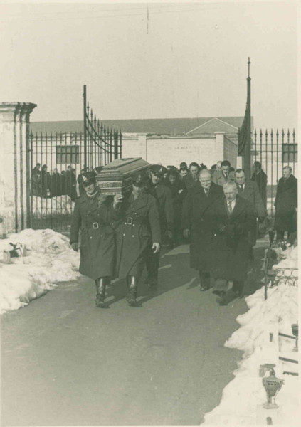 Ingresso cimitero