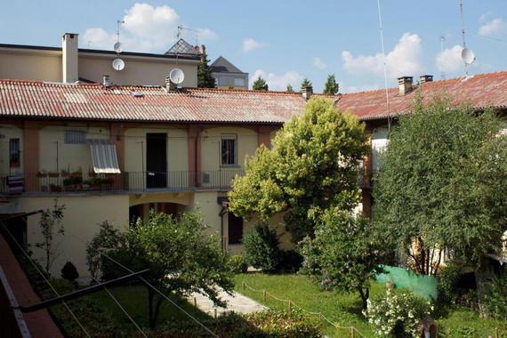 Via Aliprandi 9 - 2016
