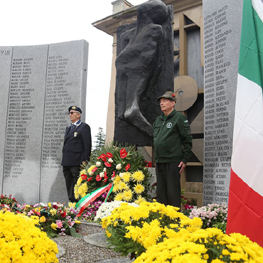 4 NOVEMBRE